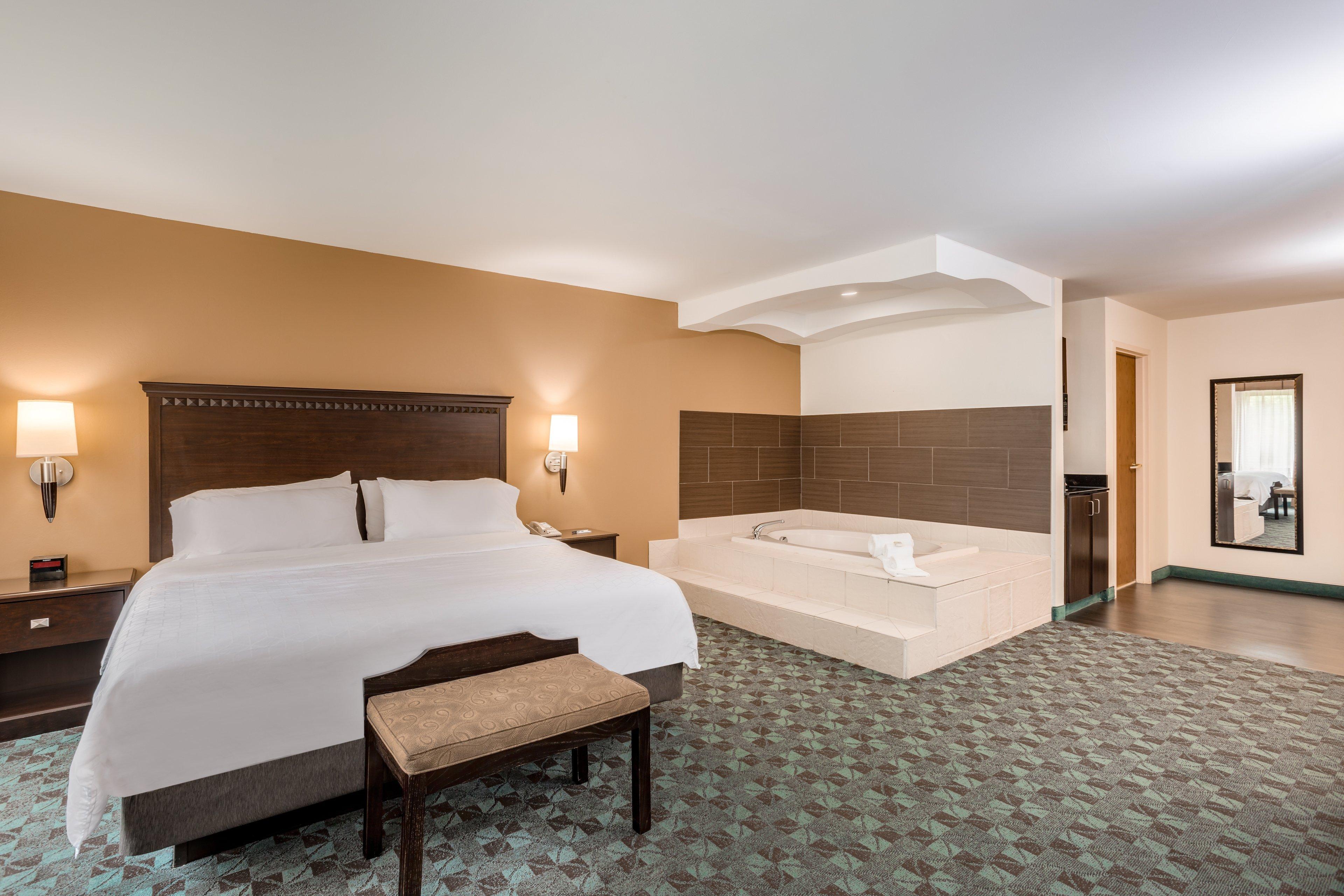 Holiday Inn Express Hotel & Suites Canton By Ihg Bagian luar foto